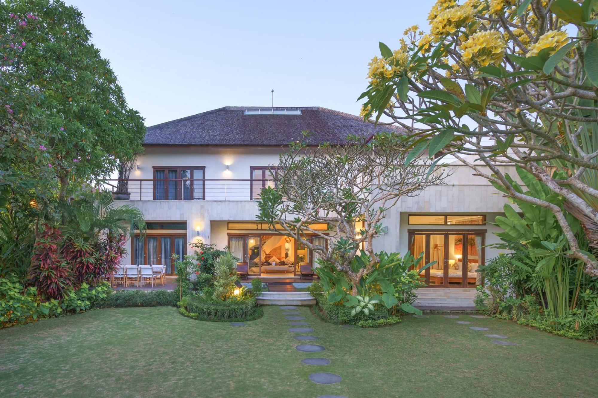 Villa Kaira Estate Canggu  Bagian luar foto