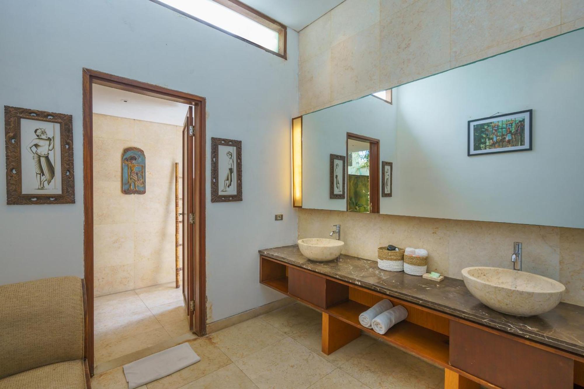 Villa Kaira Estate Canggu  Bagian luar foto