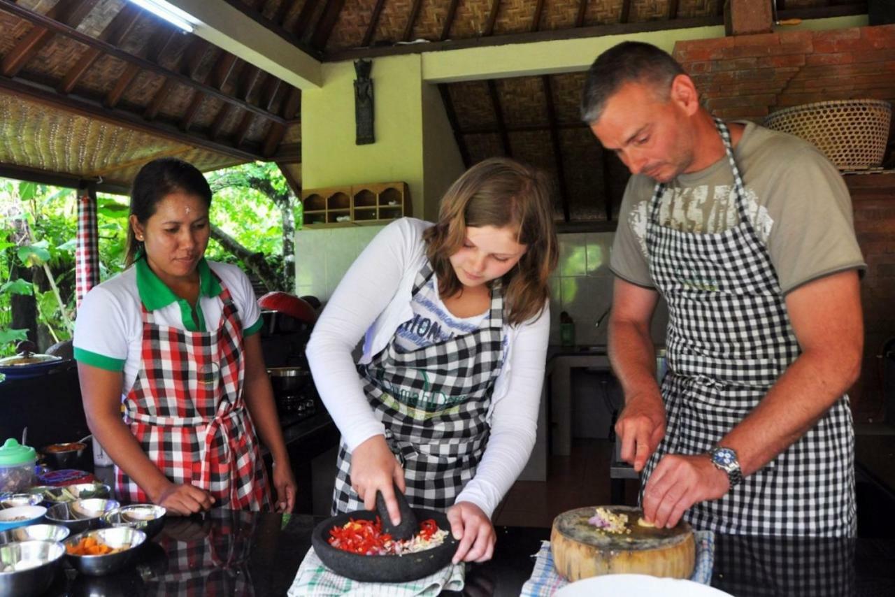 Villa Kaira Estate Canggu  Bagian luar foto