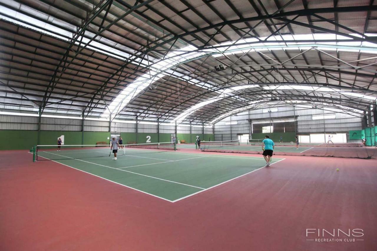 Villa Kaira Estate Canggu  Bagian luar foto
