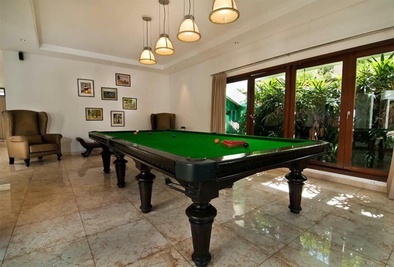 Villa Kaira Estate Canggu  Bagian luar foto